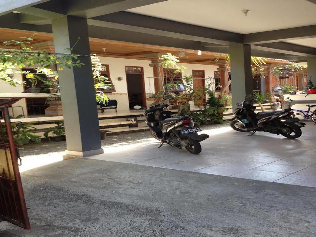 Oyo 90532 Verra Guest House Σεμινιάκ Εξωτερικό φωτογραφία